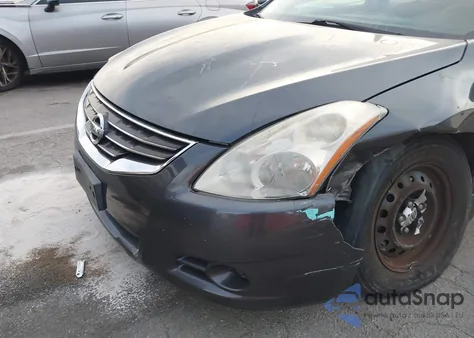 2010 Nissan Altima 2.5 S z USA, uszkodzony, nr VIN 1N4AL2AP0AN501466